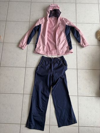 Regenkleider Gr 146/152