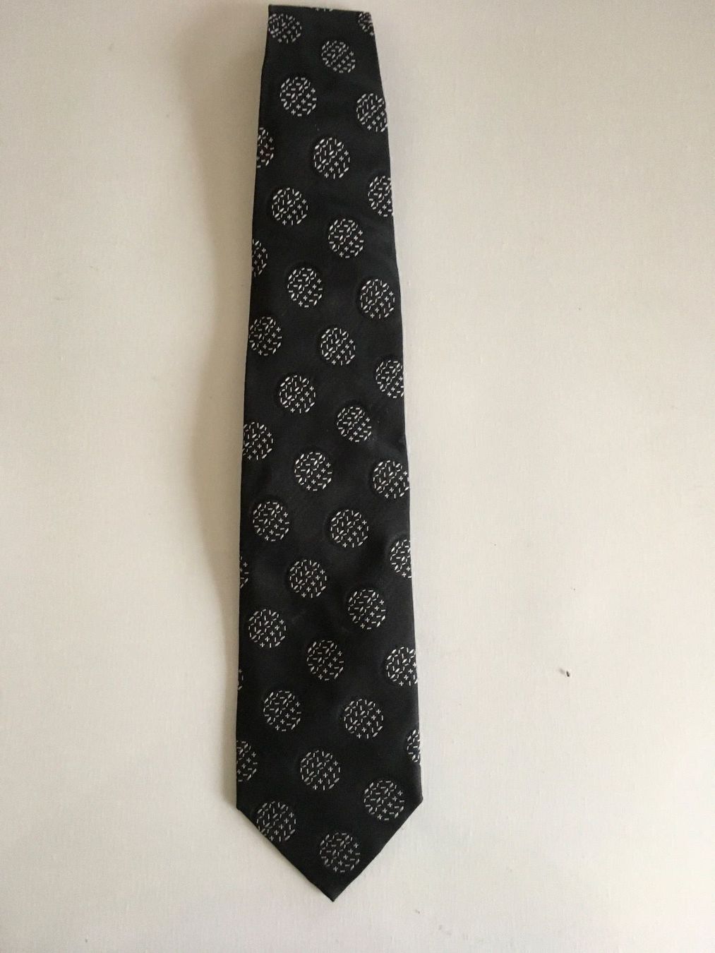 Kenzo Cravatte: Kenzo Krawatte Seide schwarz – Usato da Zug venduto da smile060 4