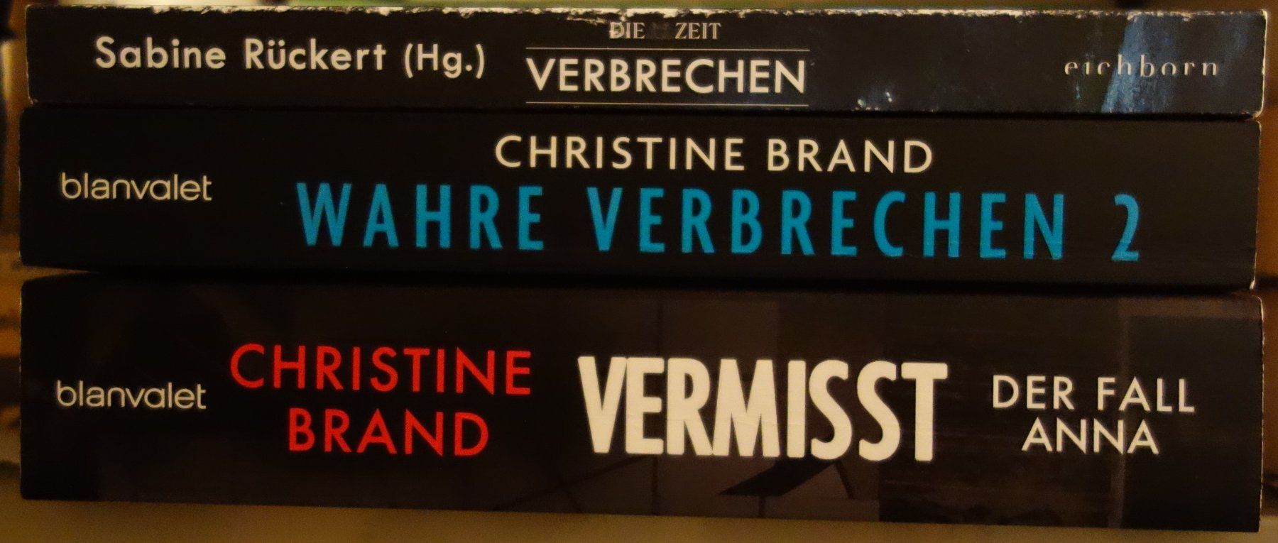 Bücher: 3 Bücher Krimis  "True Crime" – Gebraucht aus Luzern von baku1961 4