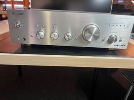 Pioneer Integrated Amplifier A 70