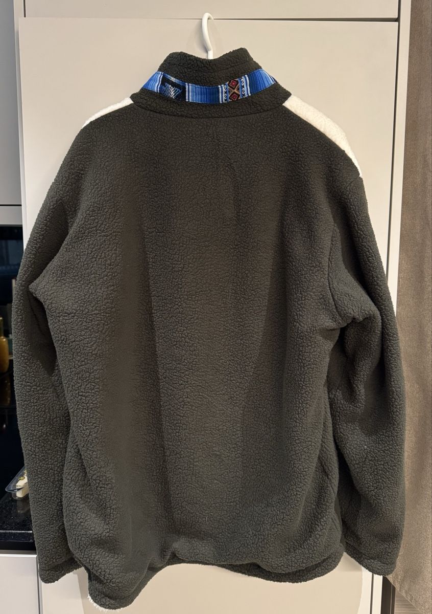 Giacche: Fleecejacke – Usato da Rümlang venduto da vla_9g7d 5
