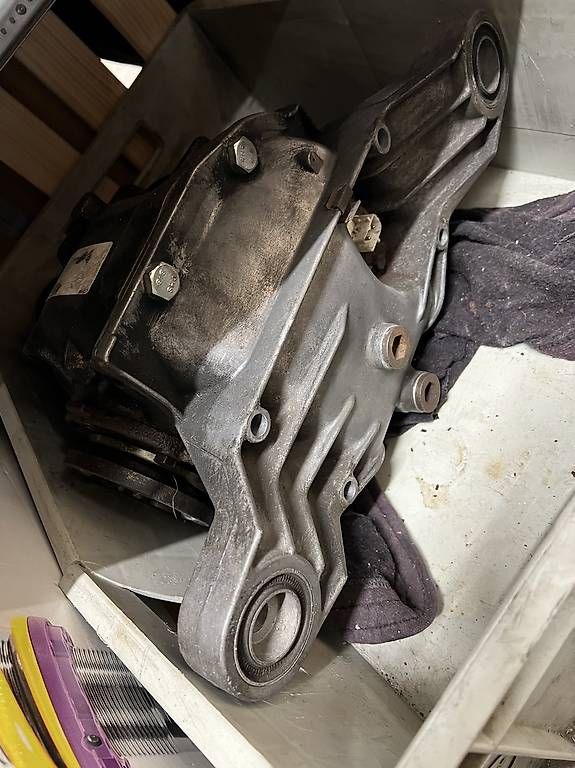 BMW Alle Autoersatzteile: E36 Differential 188 – Gebraucht aus Niederuzwil von Uzwil19