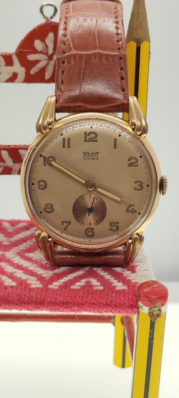 Orologi: Montre jumbo – Usato da La Chaux-de-Fonds venduto da jac_9llg