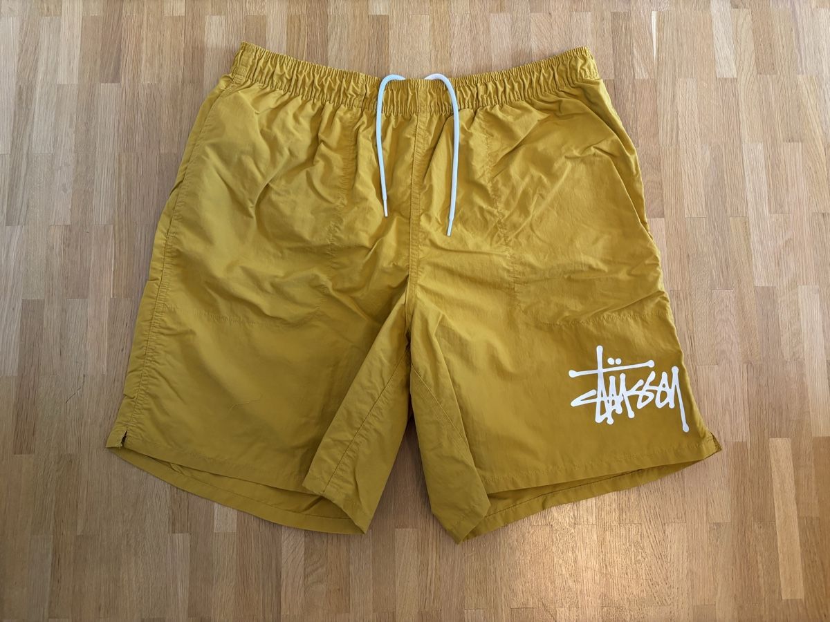 Pantaloni: Stüssy Badehose Big Basic Logo Honey Medium Gebraucht – Usato da Kriens venduto da T_notch 1