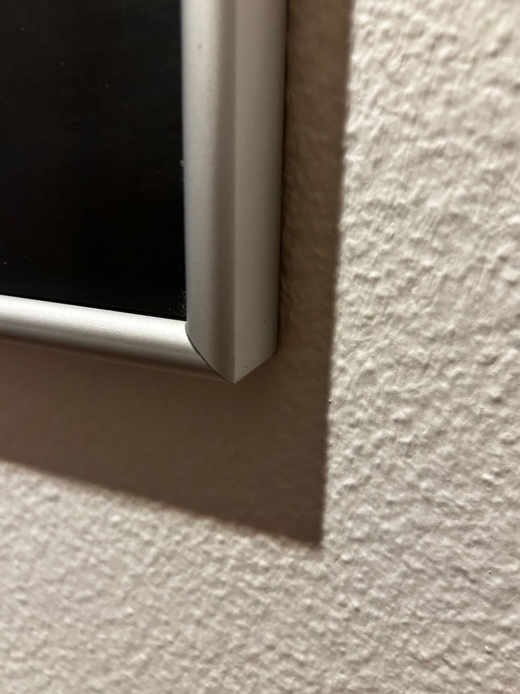 Bilderrahmen: Alu-Bilderrahmen – Gebraucht aus Basel von SanLwin