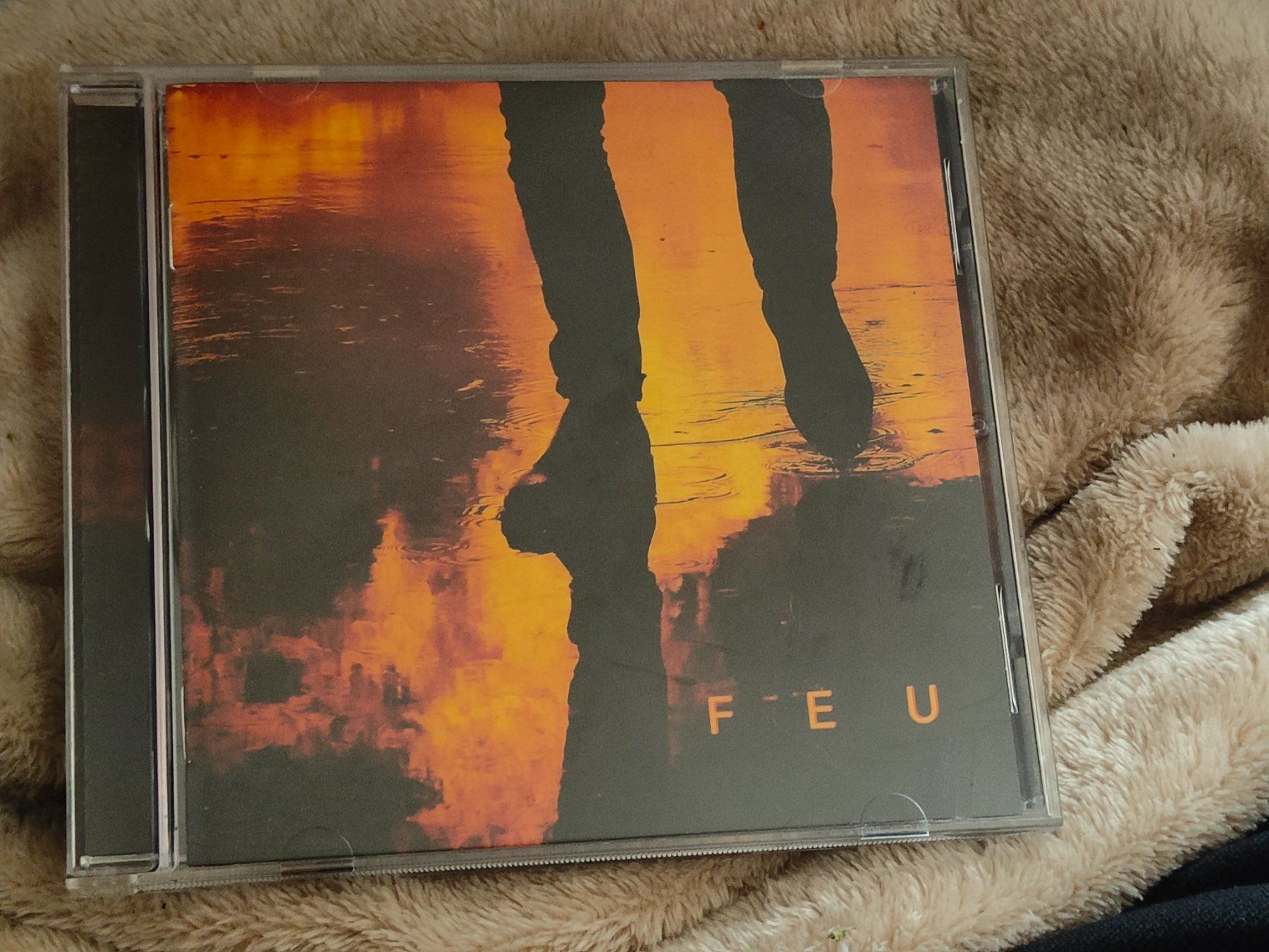 CD: Nekfeu - Feu – Usato da Fribourg venduto da kru_fn65