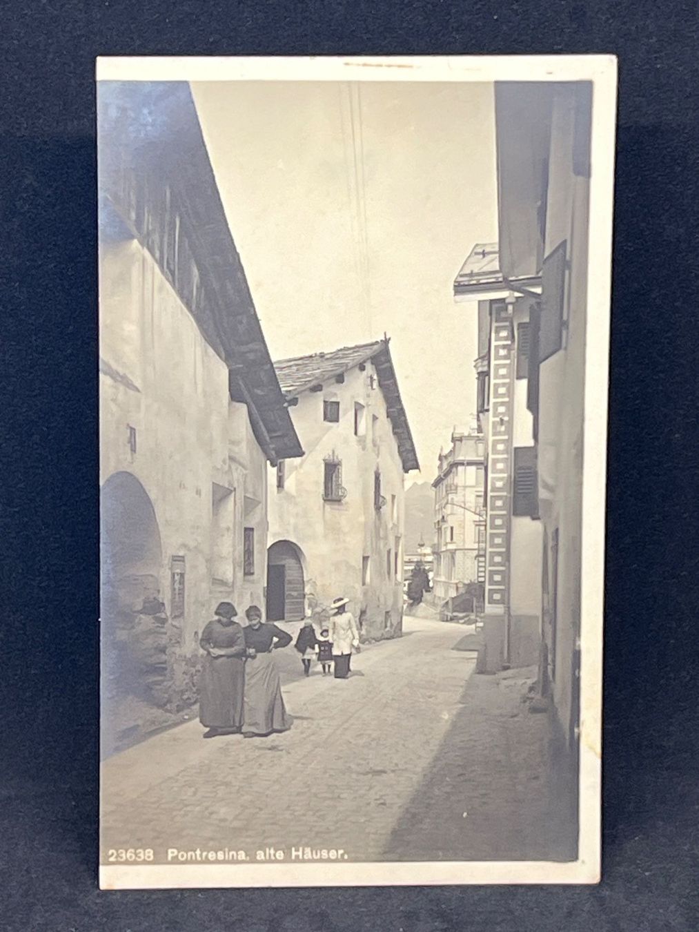 Cartes postales: Pontresina. alte Häuser – D'occasion à Widnau par Brusi9
