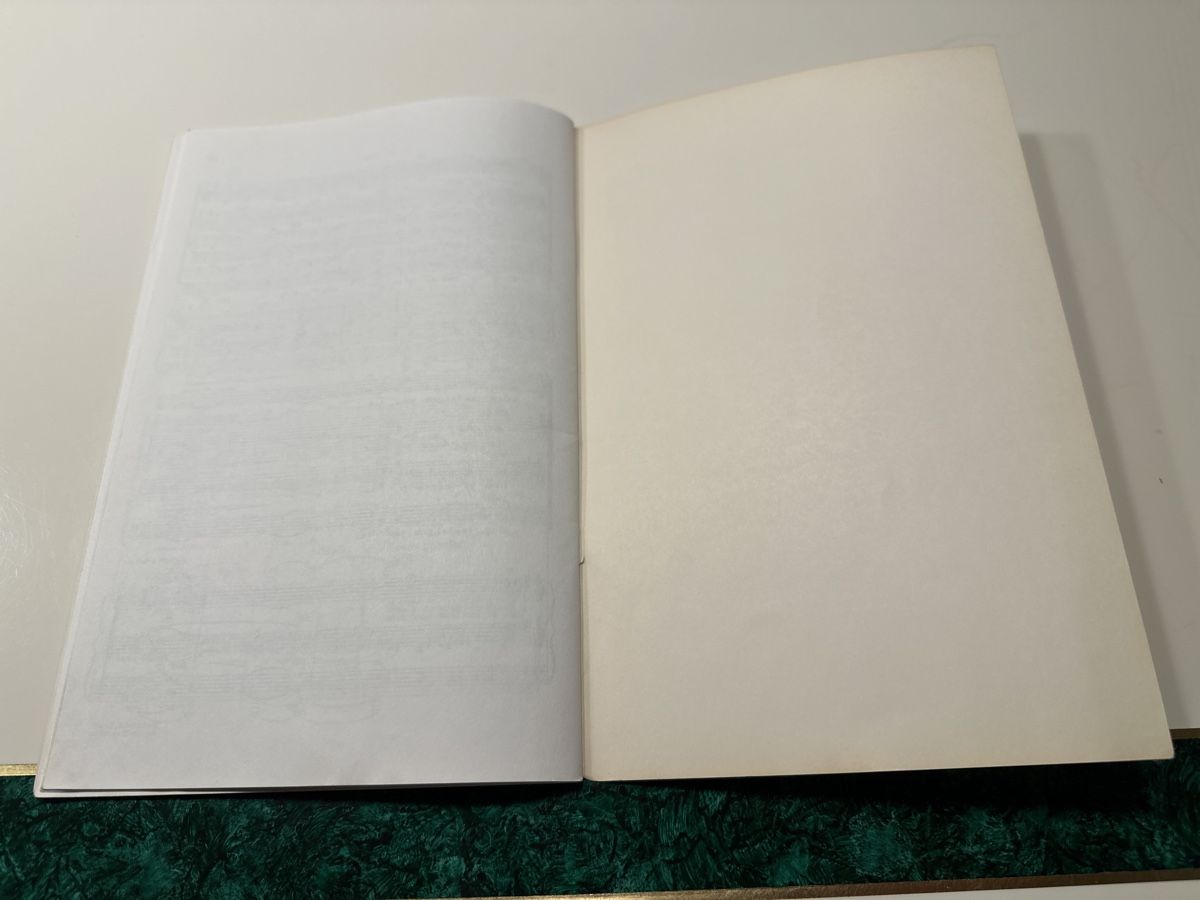 Bücher: Leonard Bernstein Chichester Psalms Noten – Gebraucht aus Wald ZH von Martin79 8