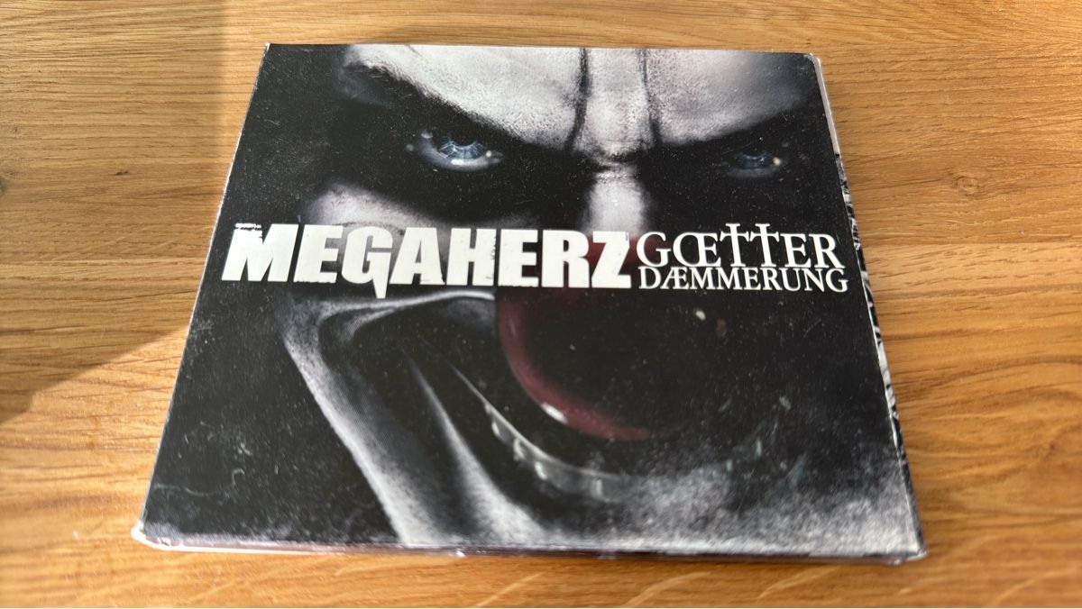 CD: Megaherz Götterdämmerung – Usato da Muhen venduto da Kusi_