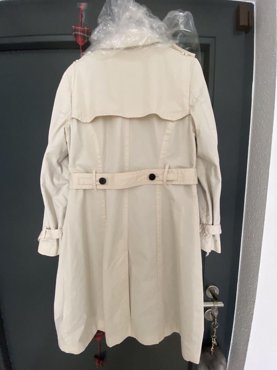 Banana Republic Cappotti: Trench Banana Republic mis.L – Usato da Davesco-Soragno venduto da dvf_7h6d 2
