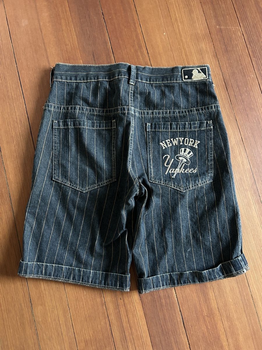 Hosen: Coopstown Kurzehose  – Neu (gemäss Beschreibung) aus Basel von lav_sw7n 1
