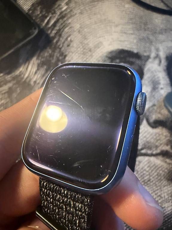 Smartwatch: Apple Watch 7 45mm Cellular - Blau – Usato da Aarburg venduto da somfaigm 1