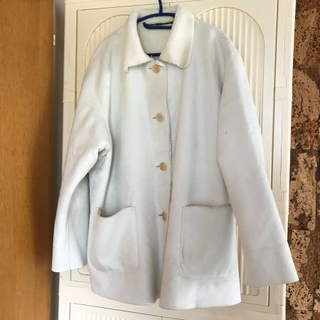 Weisser Wintermantel / Grösse XL / Kuschelig Warm!