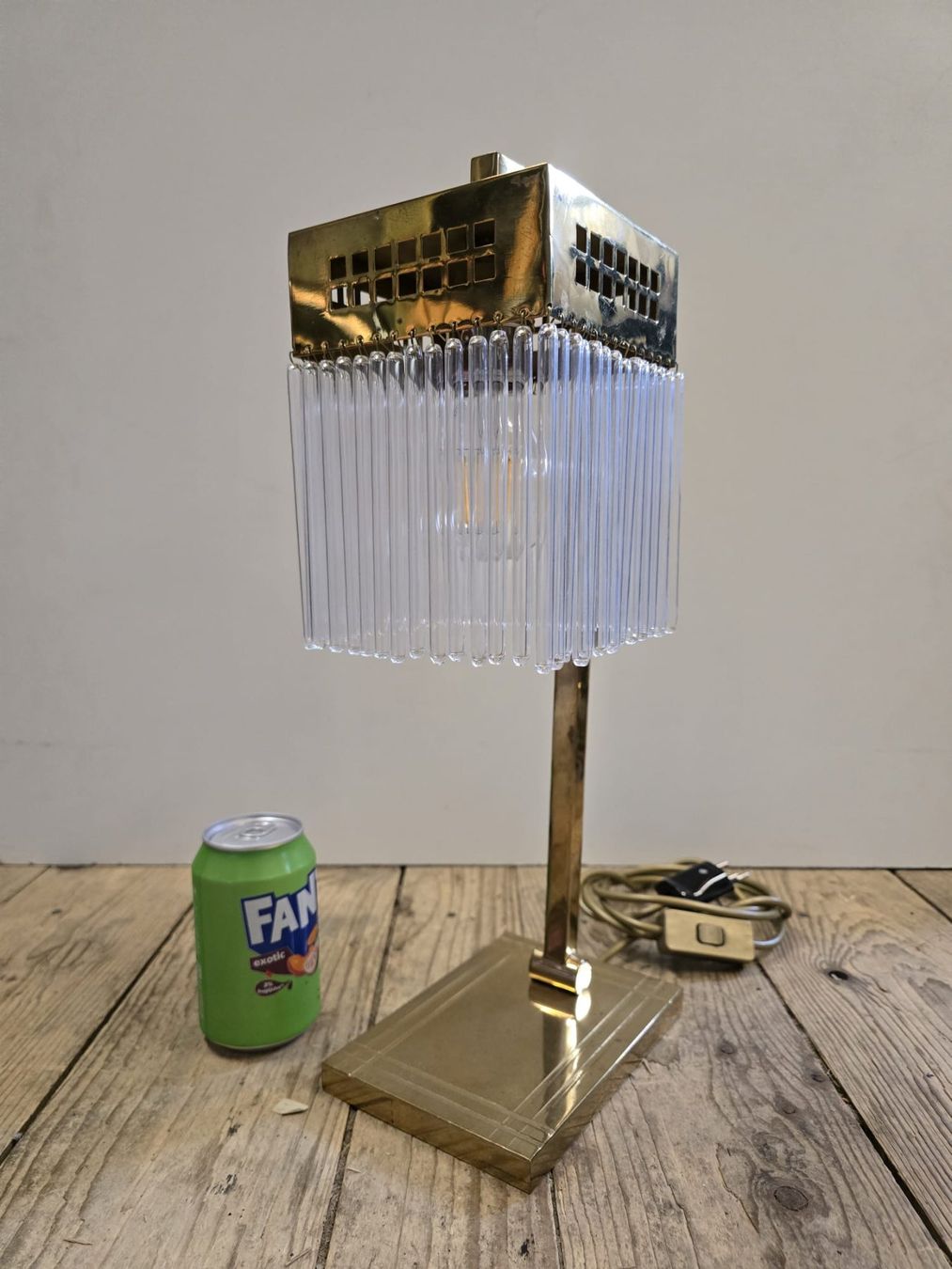 Lampen: Original Art Deco Tischleuchte – Gebraucht aus Glarus von Toni-Glarus