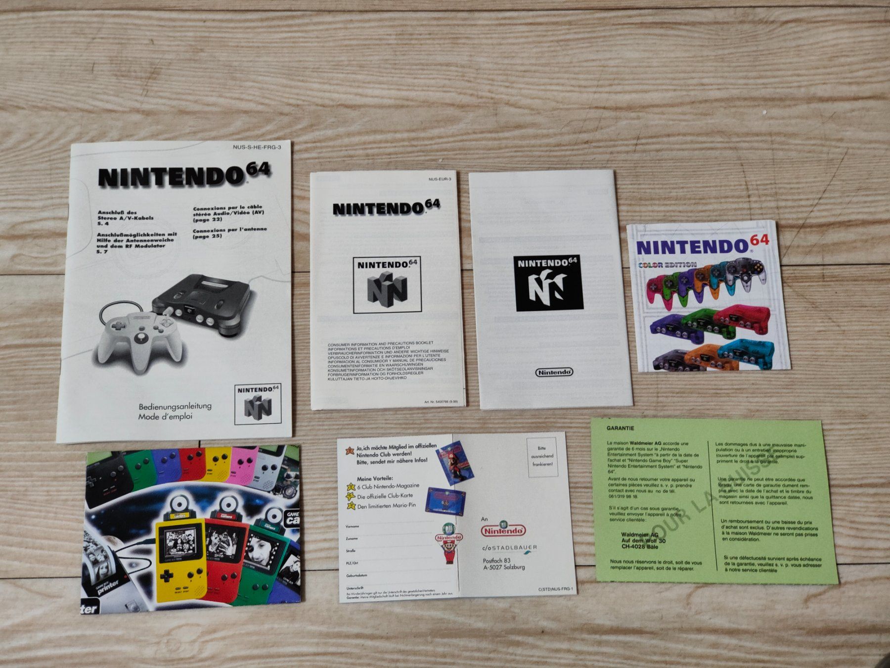 Nintendo Console: Console Nintendo 64 "Édition Ice Bleu" Turquoise en Boîte – Usato da Châtelaine venduto da Chompis 3