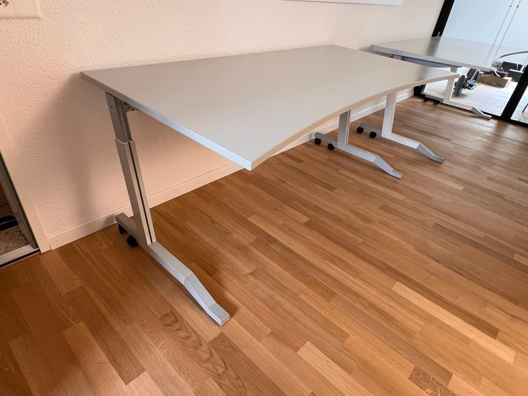 Bureaux: 1x Schreibtisch Büro Elan – D'occasion à Safenwil par melvoo 1