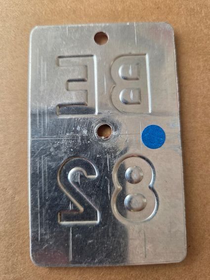 Sachs Schilder: Velonummer BE 82 plaque velo – Gebraucht aus Schenkon von Uhu007 1