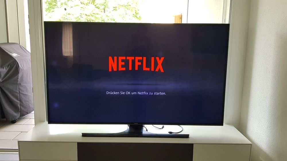 Samsung UHD TV 75 Zoll (UE75JU6470) | Kaufen auf Ricardo