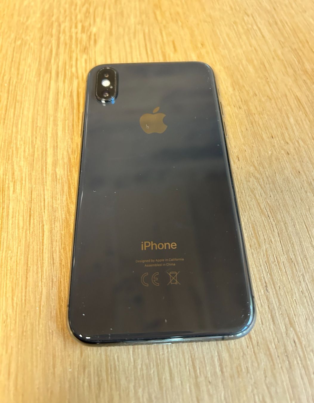 Apple Telefoni cellulari / Smartphones: Apple iPhone XS 4G+ Space Gray 256GB – Usato da Visp venduto da I.G.-1909- 1