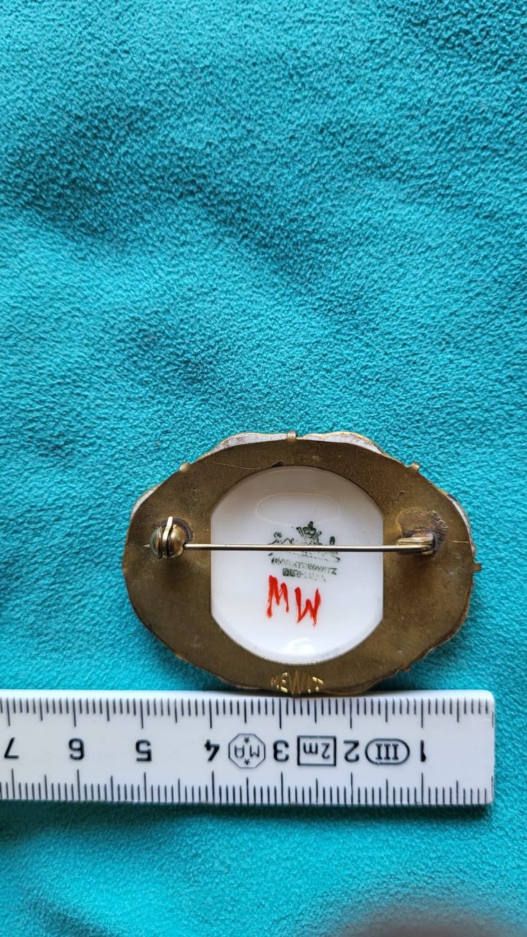 Spille & Fermagli: Vintage Brosche Rosenthal Marktredwitz – Nuovo (secondo la descrizione) da Splügen venduto da man_9l5w 1