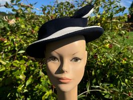 Dame Hut Vintage Marineblau/ weiss 2 Hutnadeln 50er J.