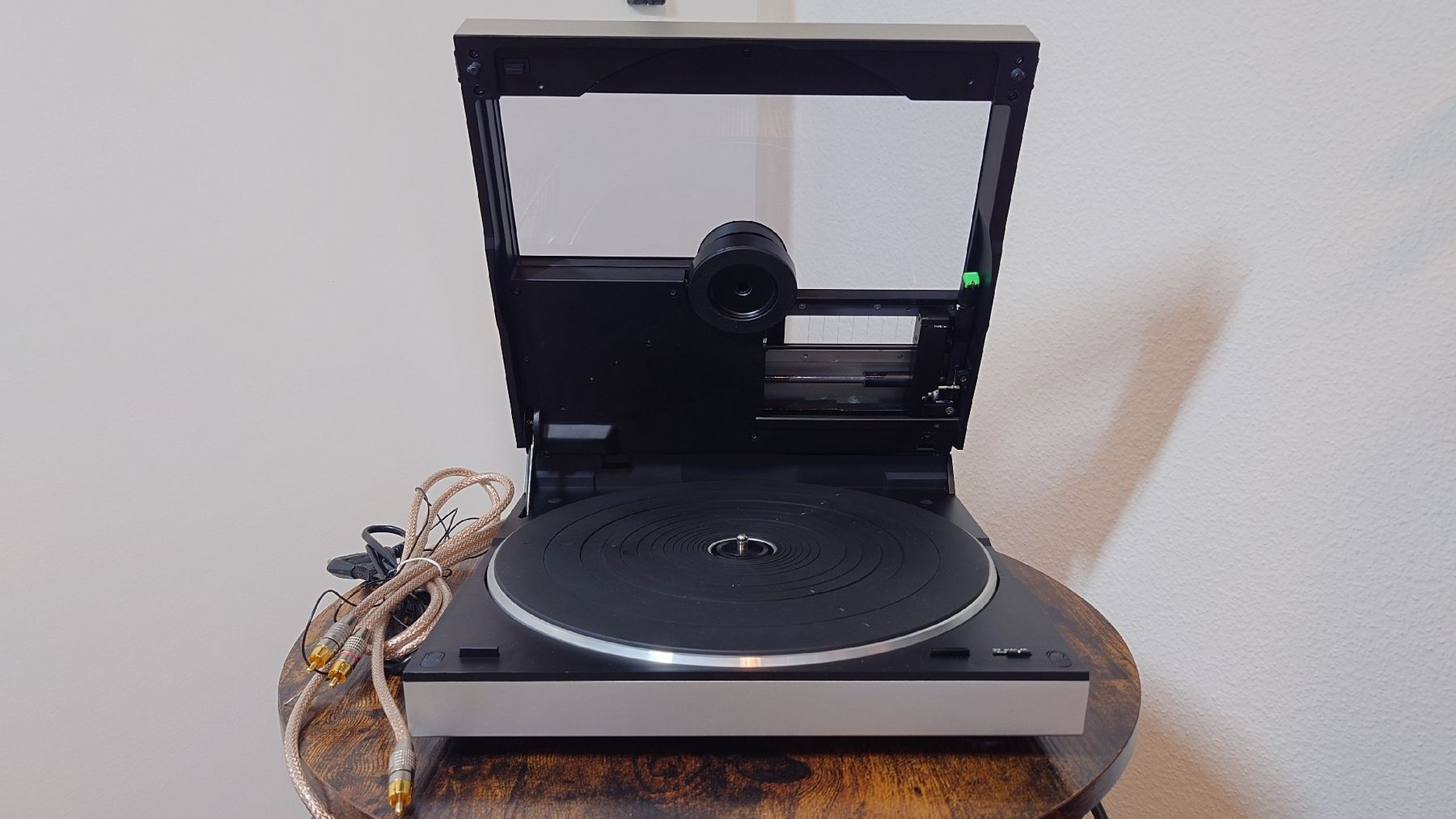 Technics Giradischi: Plattenspieler Technics SL 10 – Usato da Basel venduto da Dusko.