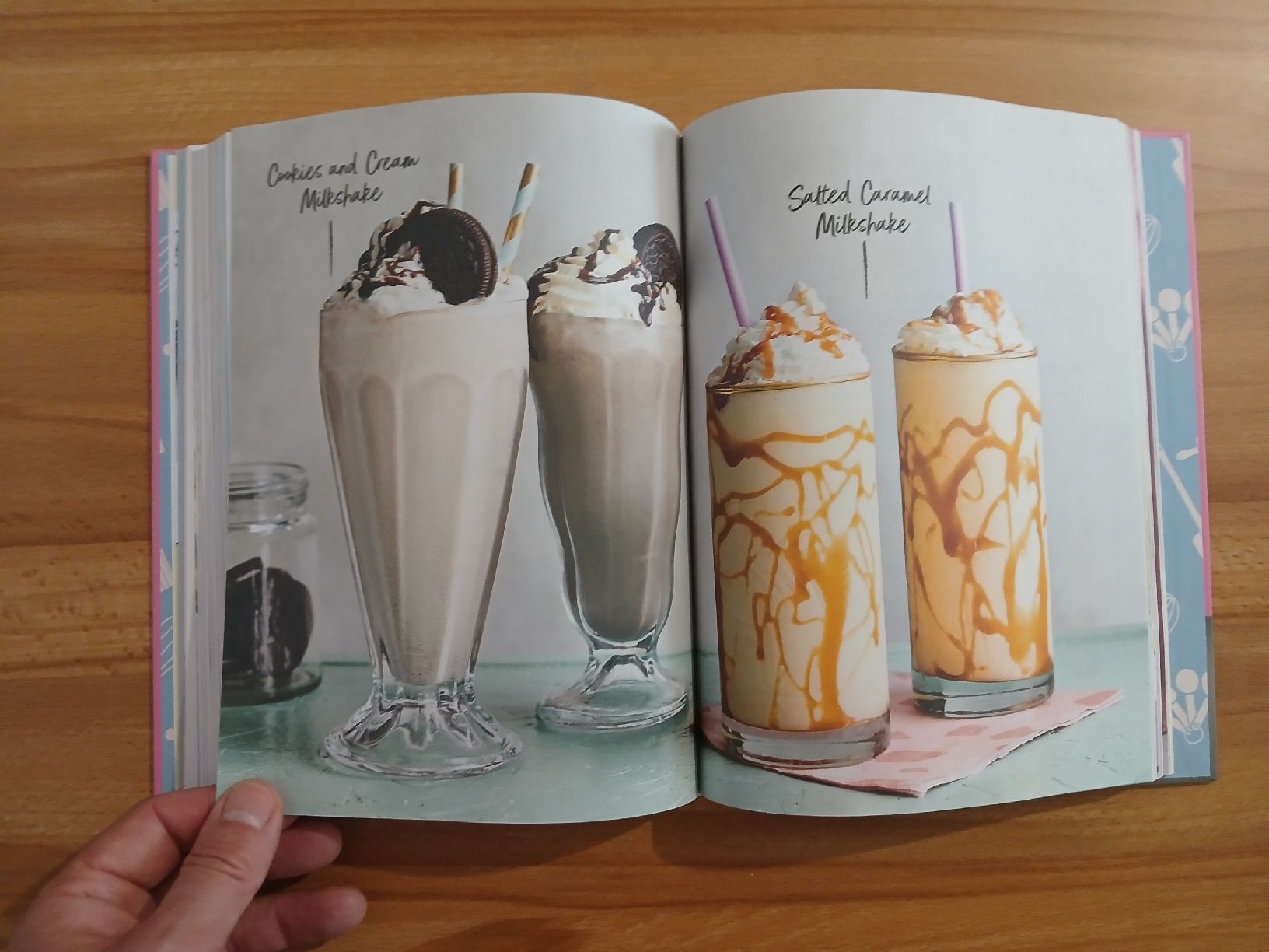 Libri: Livre de recettes Fitwaffle's Baking It Easy – Usato da Le Sentier venduto da arc_2thy 5