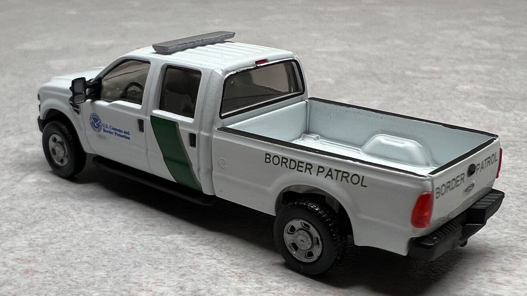RPS FORD F350 SUPERDUTY CREW CAB „US BORDER PATROL„ (Neu (gemäss ...