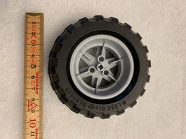 Lego Technik Rad Pneu mit grauer Felge 8297