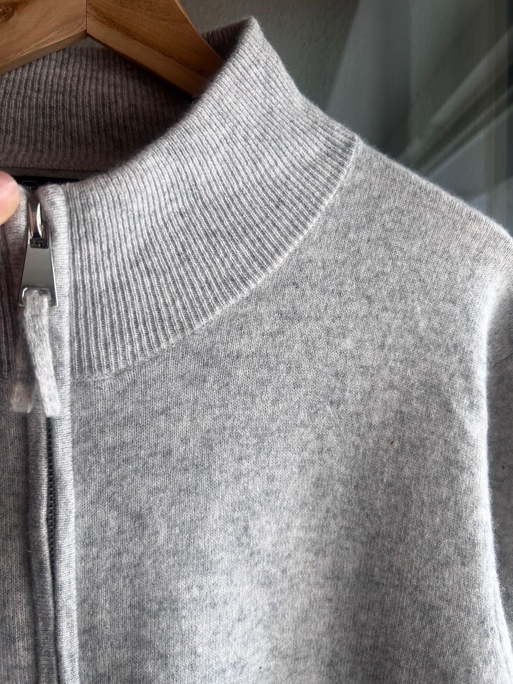 Jacken: Hellgrauer Kaschmir Cardigan - Gr. XL – Gebraucht aus Illnau von Monkky 4