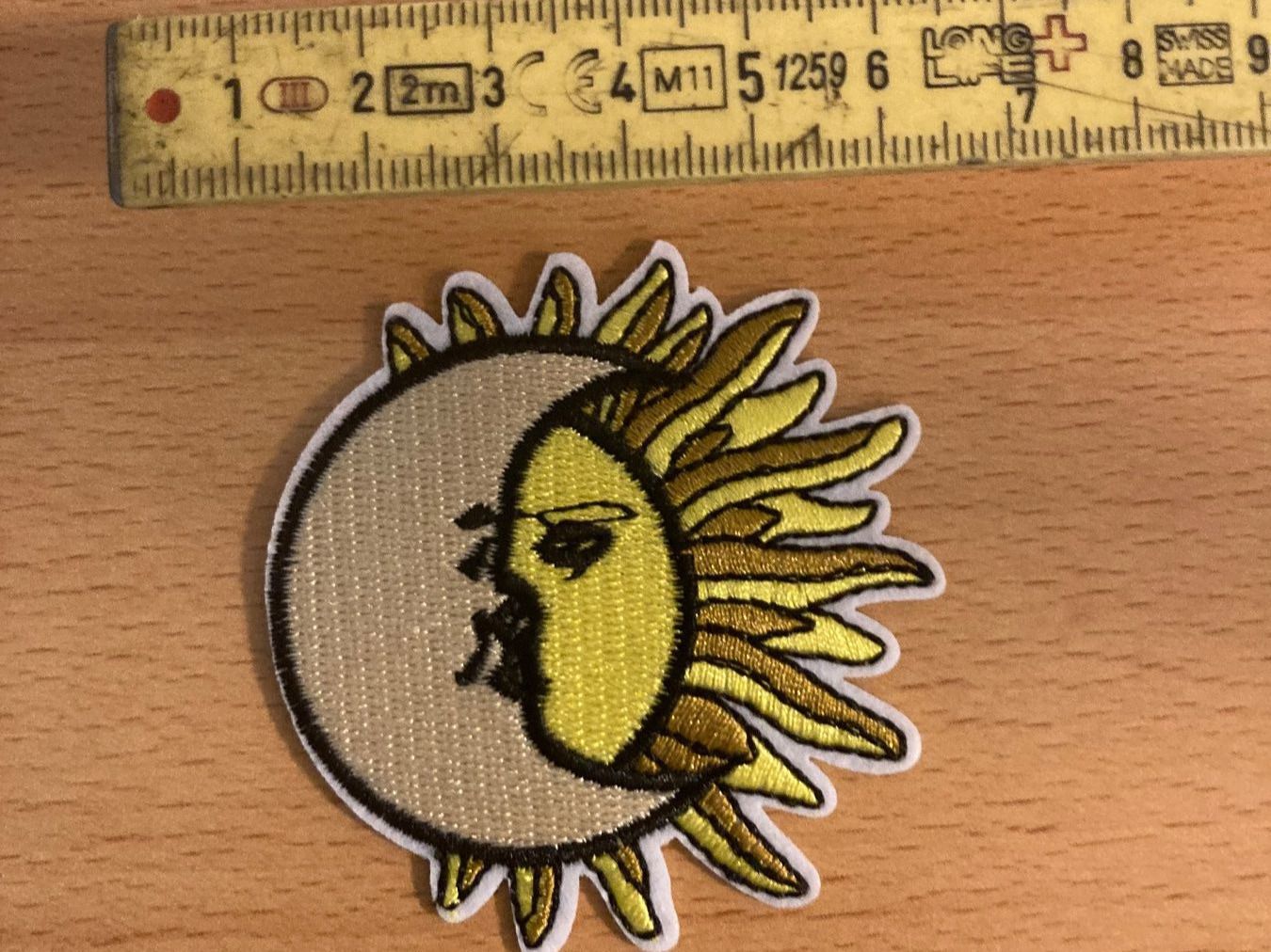 Toppe: Sun/Moon Patch Aufnäher Sticker 68 – Nuovo (secondo la descrizione) da Horn venduto da abutre72
