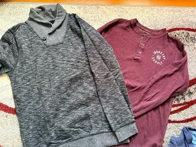 Lotti & Set di vestiti: Kleiderpaket Gr. 158/164 – Usato da Basel venduto da Vanessas 1