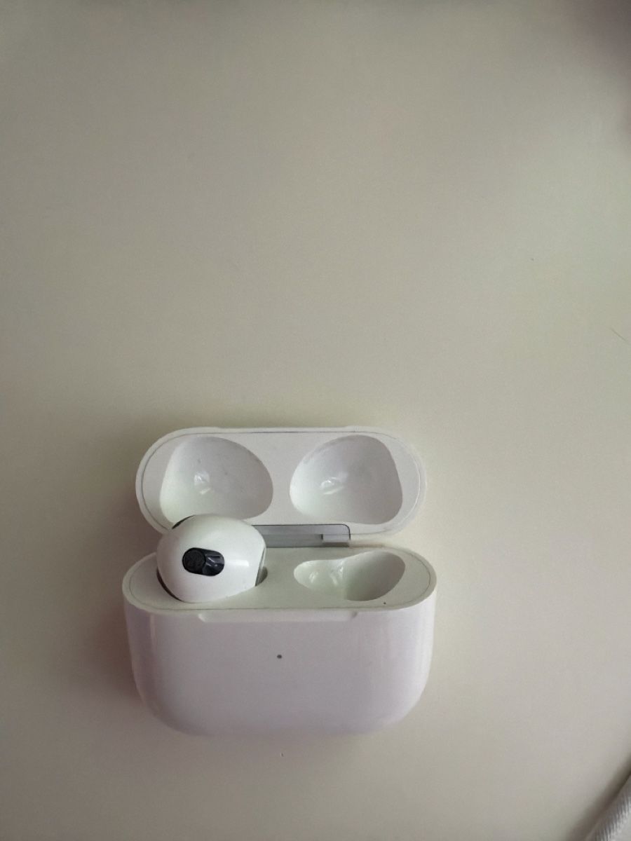 Apple Kopfhörer: AirPods 2 – Gebraucht aus Lindau von Calvin555 1