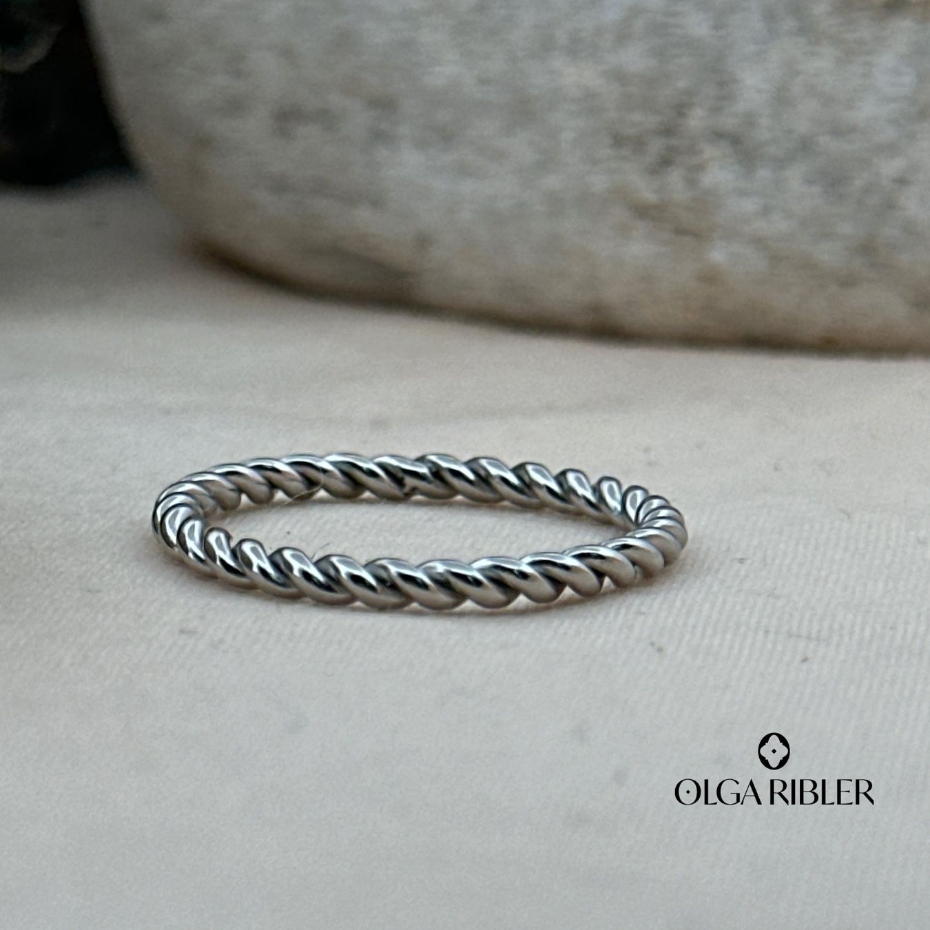 Olga Ribler Ringe: Edelstahl Twist Ring Ringgrösse 52 – Neu (gemäss Beschreibung) aus Luzern von Schmuckoutlet 4