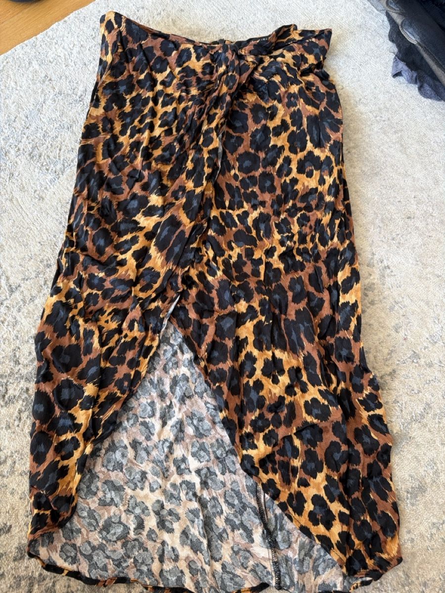Zara Röcke: Zara Basic Rock, Grösse S, Leopardenmuster, Sommer Rock! – Neu (gemäss Beschreibung) aus Zurich von kat_dcy5