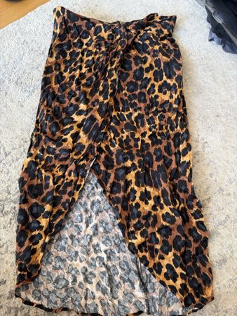 Zara Basic Rock, Grösse S, Leopardenmuster, Sommer Rock!