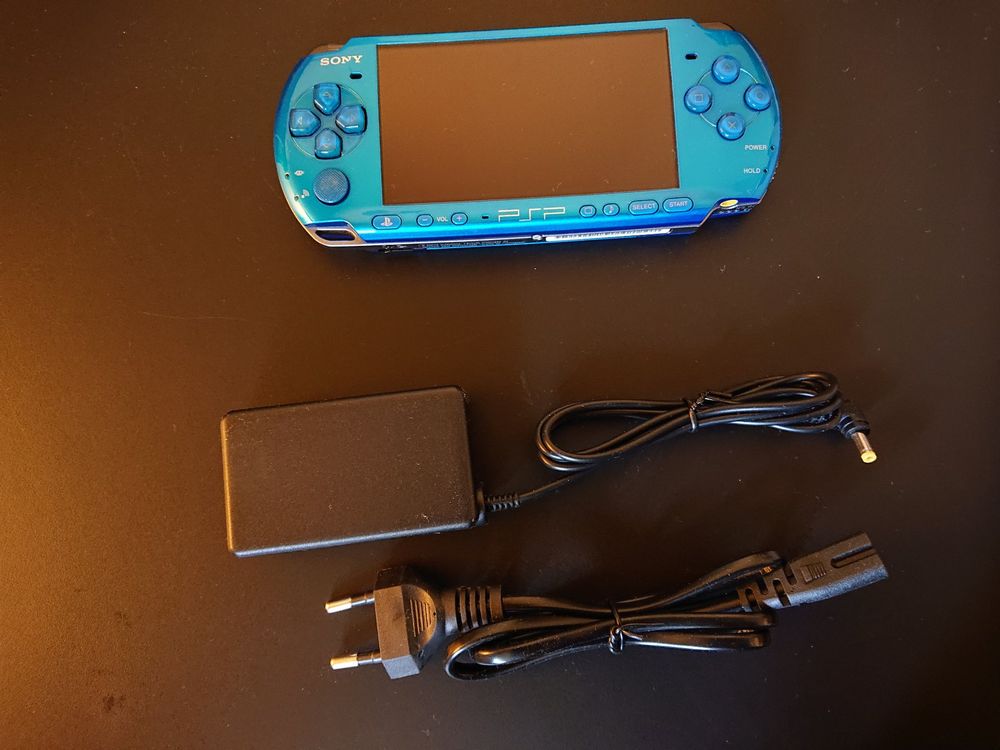 Sony Playstation PSP Konsole 3004 - 1GB - Blau Vibrant Blue | Kaufen ...
