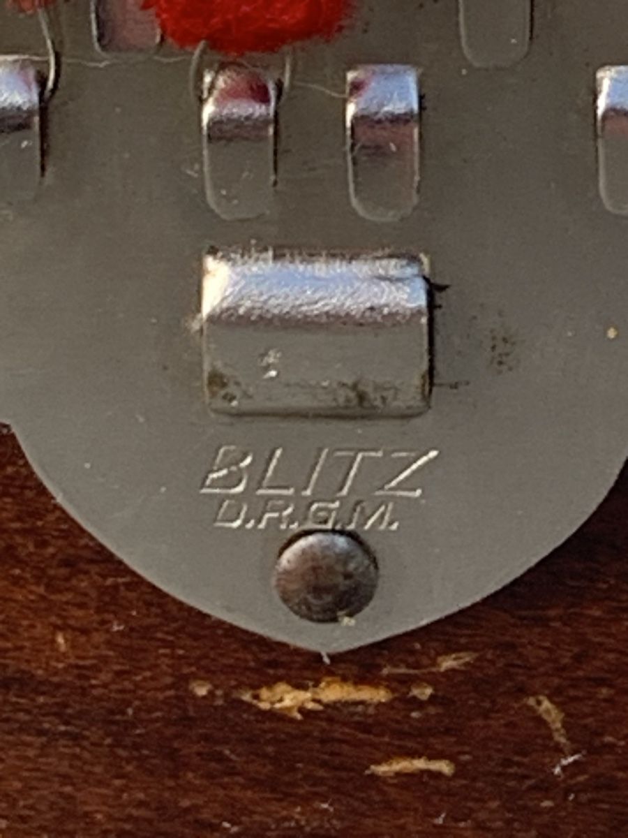 Instruments de musique: Mandoline „BLITZ“ D.R.G.M. – D'occasion à Wangen b. Olten par Finolino28 3