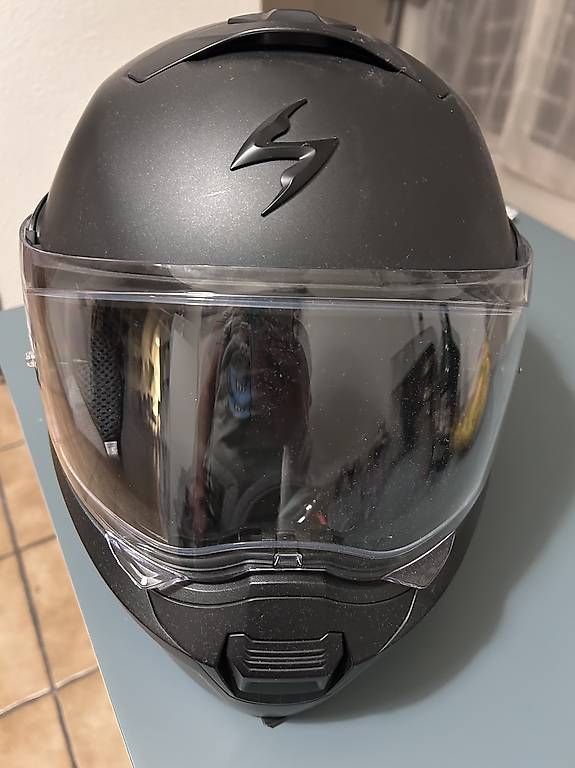 Casques & visières: Casque moto  – D'occasion à Enney par ver_f7fy