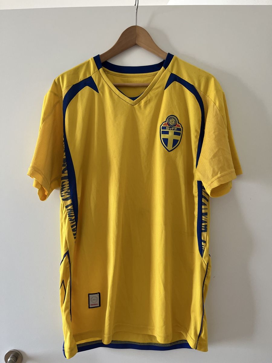 Leibchen & Hosen: Fussball Trikot Schweden  – Gebraucht aus Allschwil von MaloseS08