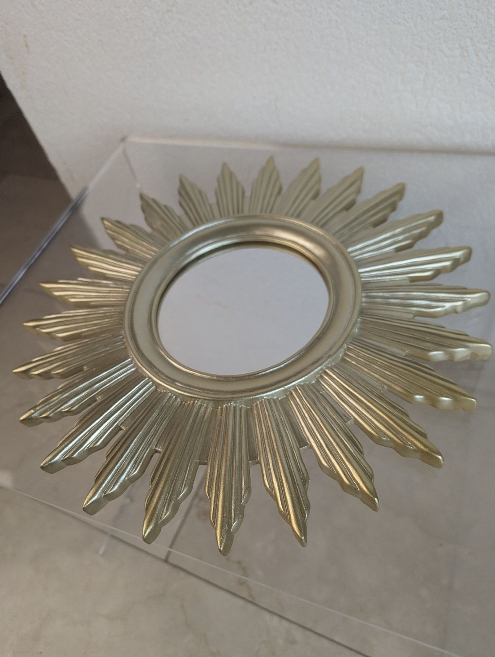 Specchi: Gold colored Sunburst Spiegel Retro – Usato da Erlinsbach SO venduto da Meytalien