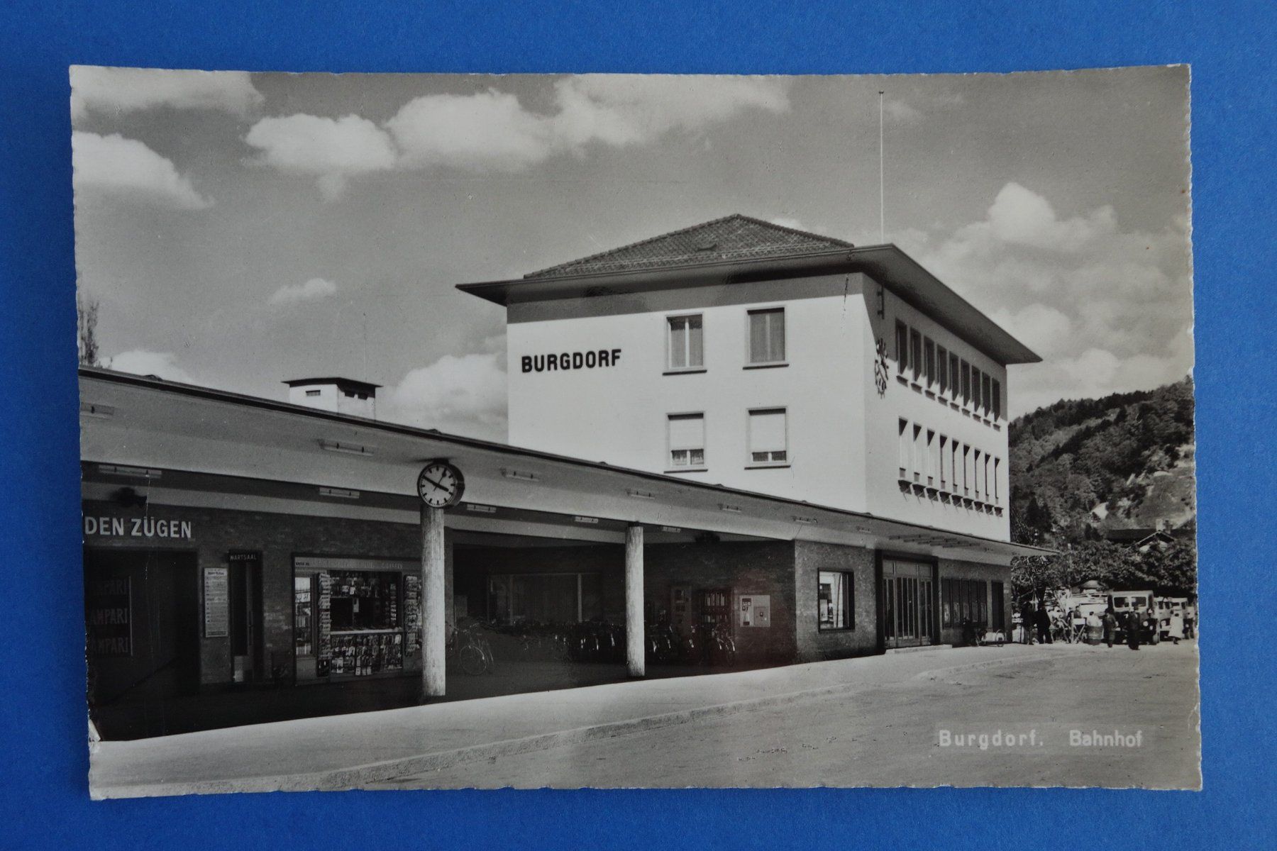 Cartoline postali: BURGDORF - BAHNHOF   um 1950 – Usato da Ibach venduto da Ibanto