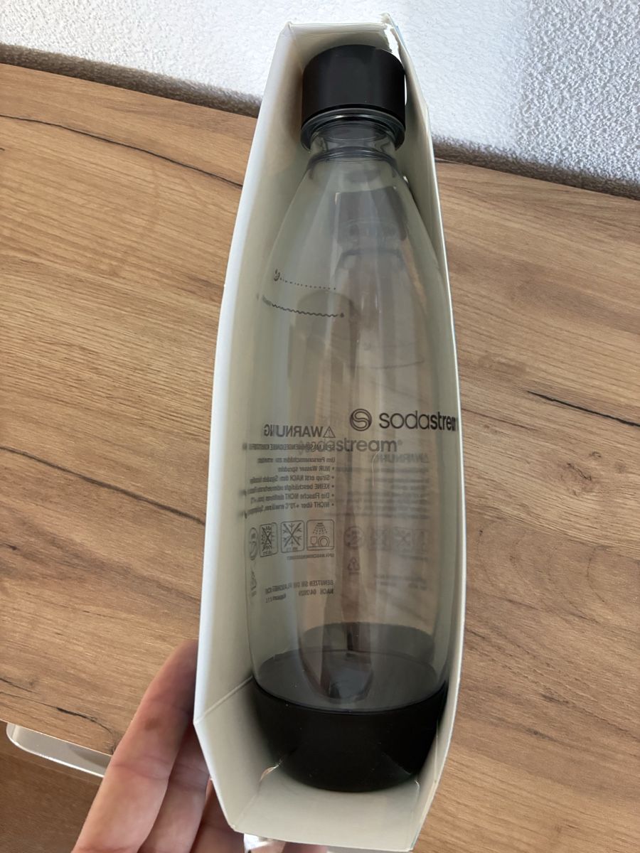 Sodastream Sonstiges für Haushalt & Wohnen: 2 x Sodastream Flasche 1 Liter NEU – Neu und originalverpackt aus Wolfwil von NewGirl 1