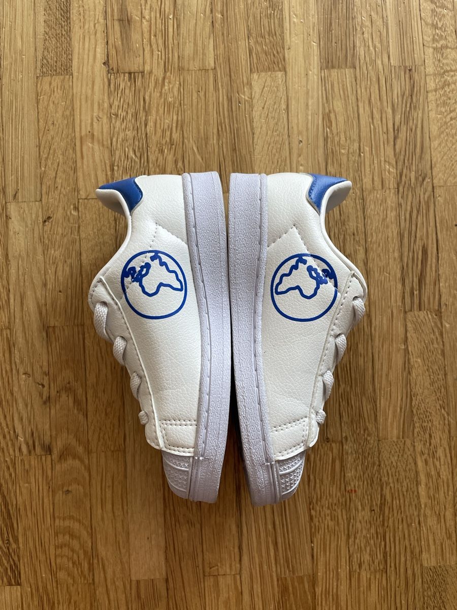 Adidas Scarpe per ragazzi: Kinder Adidas Superstar Gr 26 mit Karton – Nuovo (secondo la descrizione) da luzern venduto da plueschmors. 4