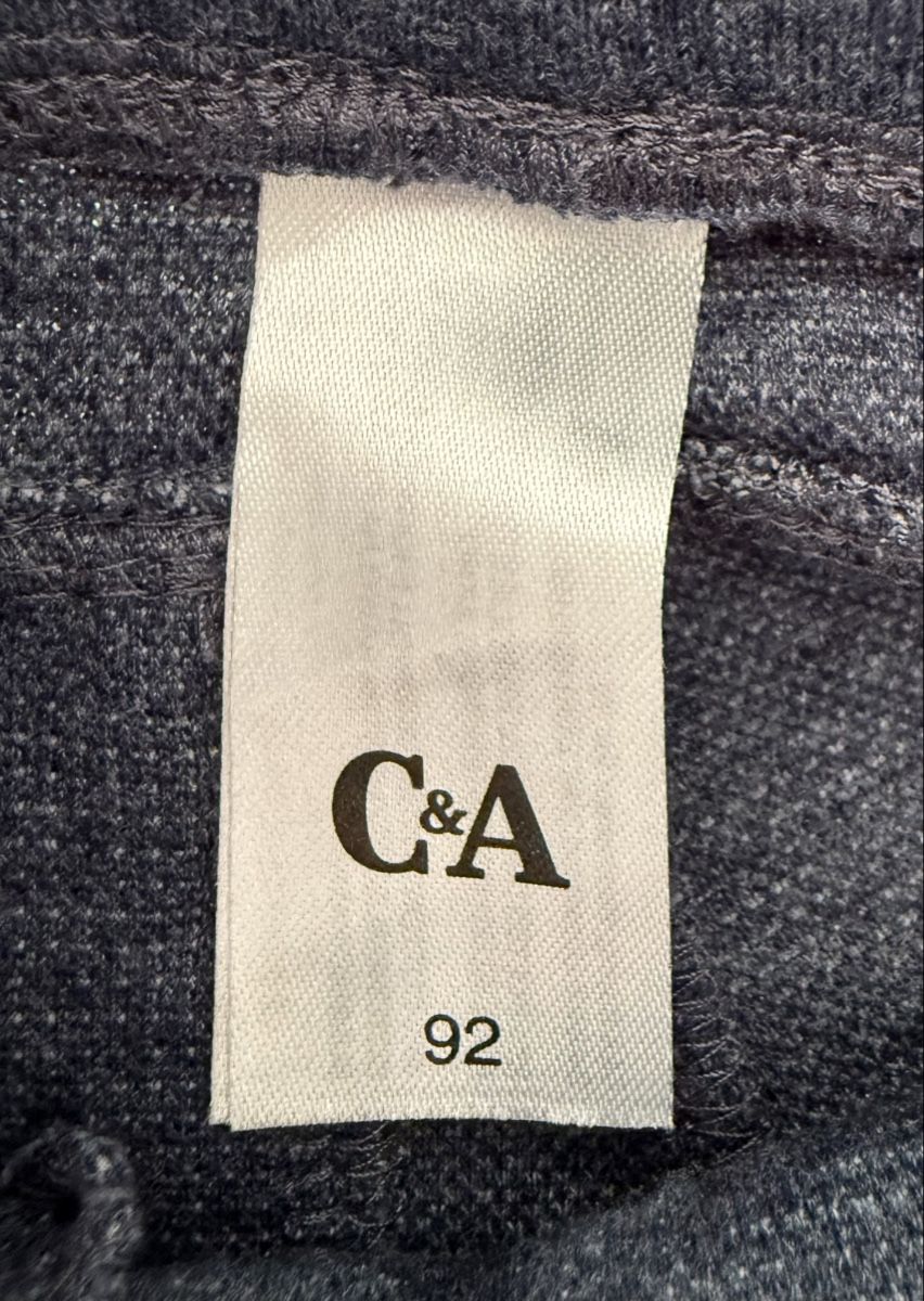 C&A Pantaloni: C&A Jogginghose, Gr. 92, super Zustand! – Usato da Lyss venduto da Sibella56 1