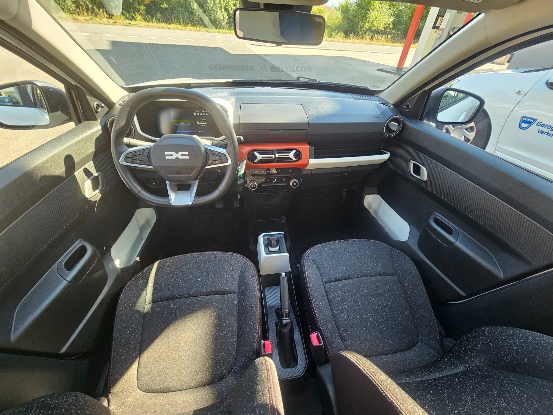 Dacia Autos: Dacia Spring Electro 65 – D'occasion à Worb par toyosuisse 8