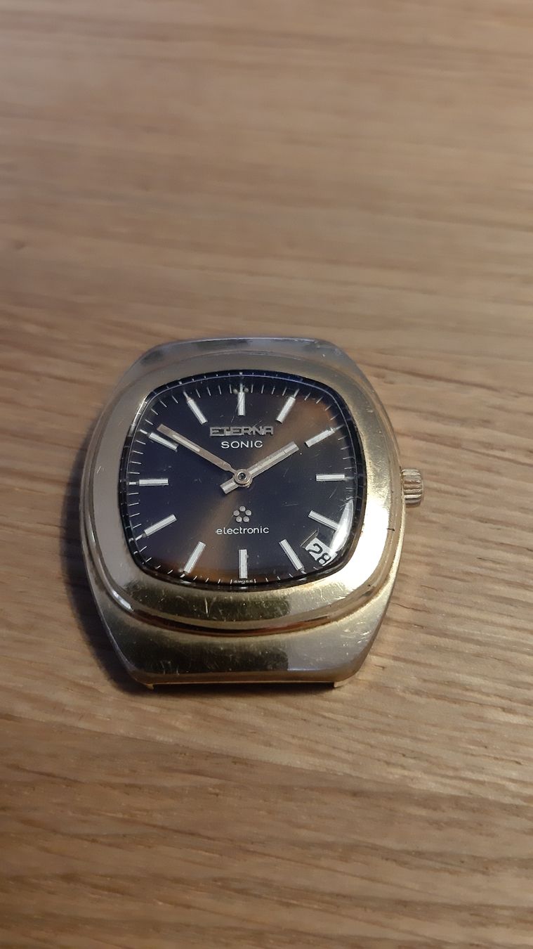 Eterna Orologi: Eterna Sonic Stimmmgabeluhr – Difettoso da St. Gallen venduto da Leika2000