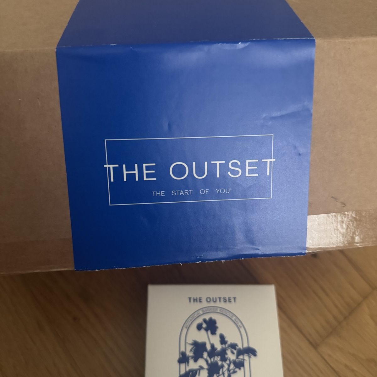 Cura del viso: Scarlett Johansson The Outset Makeup Set – Nuovo e nell'imballaggio originale da Sursee venduto da giu_205 3