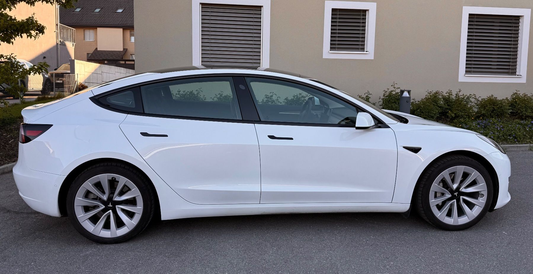 Tesla Automobili: Tesla Model 3 Long Range AWD | Querlenker NEU | Top – Usato da Niederbipp venduto da Yasar36 1
