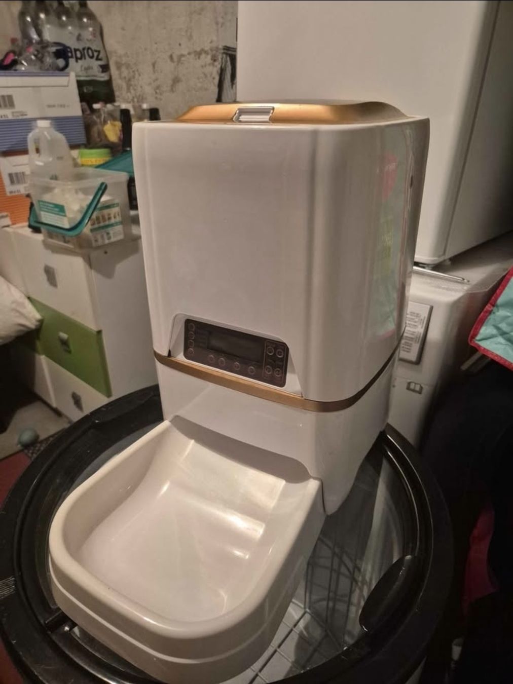 Mangimi: futterautomat 3kg – Usato da Winterthur venduto da Neuesim